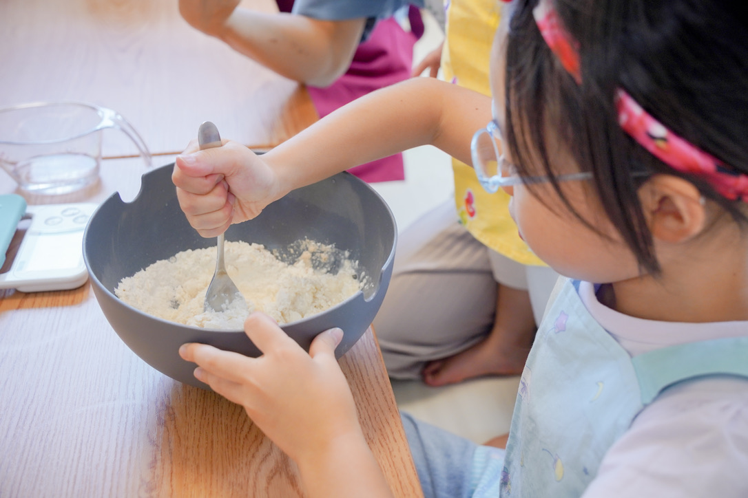 親子で参加できるレッスン | 東京都世田谷区の習い事なら子ども料理教室Baton